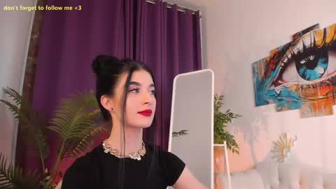 Laura online show from June 11, 12:32 am