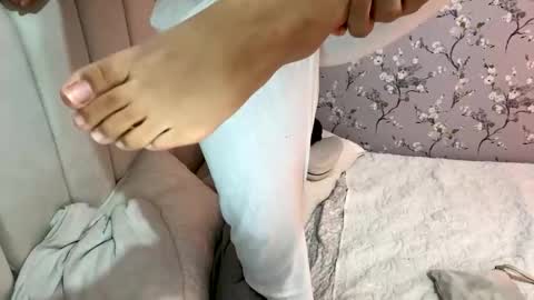 laura online show from January 20, 3:15 am