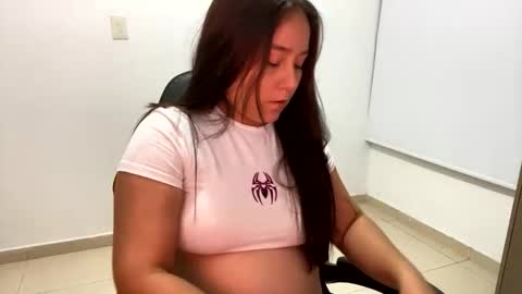 laura online show from October 22, 11:26 pm