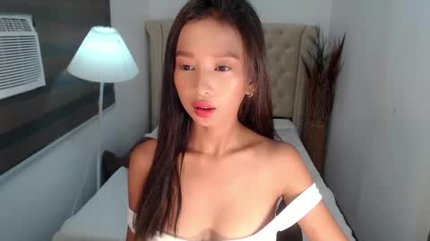 Laura leighxx online show from March 11, 1:59 am