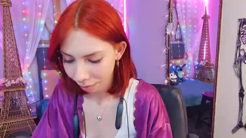 Snapshot of laura_olssen chatting on January 31, 7:08 pm Kate online show from January 31, 7:08 pm