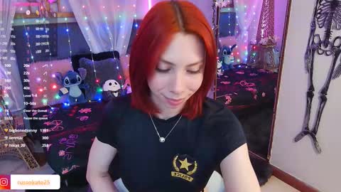 Snapshot of laura_olssen chatting on February 12, 6:51 pm Kate online show from February 12, 6:51 pm