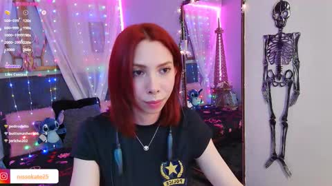 Snapshot of laura_olssen chatting on February 17, 3:42 pm Kate online show from February 17, 3:42 pm