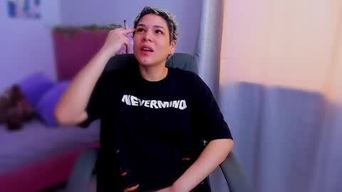 Laura Rose online show from November 21, 4:38 pm