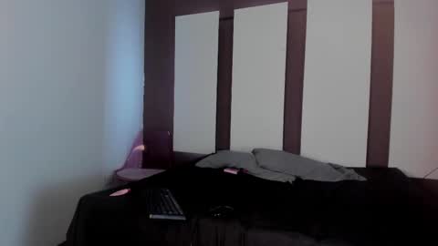 laura_serena online show from March 28, 2:49 pm