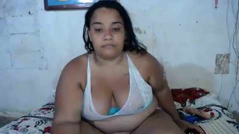 laura_sofia23 online show from April 19, 6:10 pm