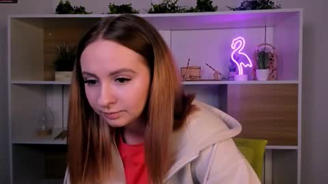 laura_sween online show from October 21, 7:14 pm