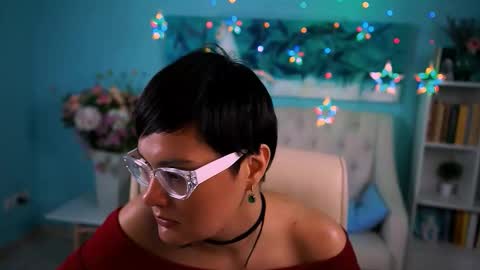 lauradavidsons online show from November 2, 4:20 pm