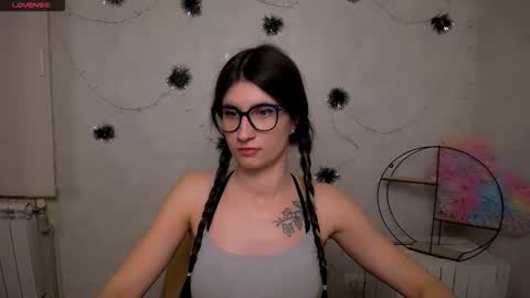 Laura online show from January 14, 9:26 am