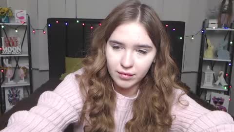 Snapshot of laurahlot chatting on January 21, 2:00 am LauraHlot online show from January 21, 2:00 am