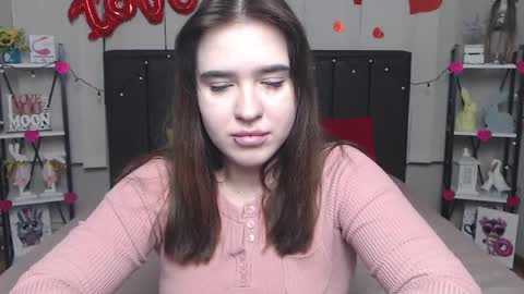 Snapshot of laurahlot chatting on March 3, 9:48 pm LauraHlot online show from March 3, 9:48 pm