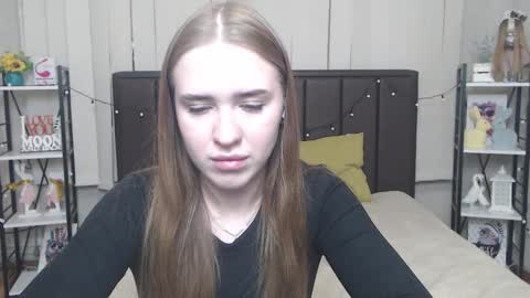 Snapshot of laurahlot chatting on October 15, 7:14 pm LauraHlot online show from October 15, 7:14 pm