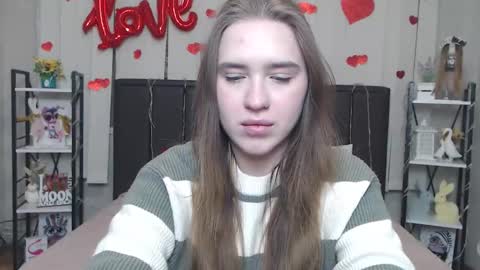 LauraHlot online show from February 5, 8:46 pm