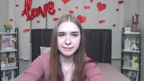 LauraHlot online show from March 8, 2:04 am