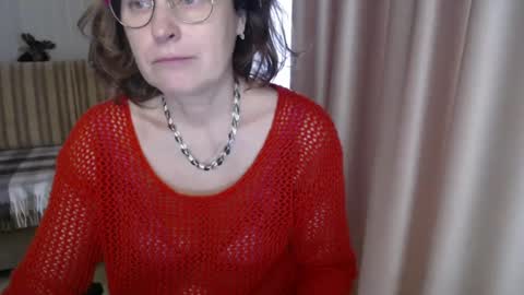Lauraoven1 online show from March 10, 10:48 am