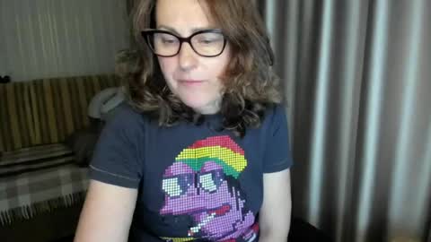 Snapshot of lauraoven1 chatting on May 13, 6:38 pm Lauraoven1 online show from May 13, 6:38 pm