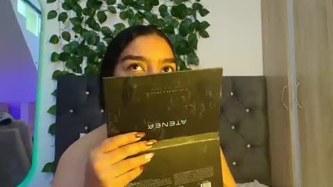 laura online show from June 27, 10:26 pm