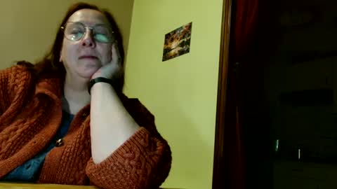 laureanne online show from January 13, 8:37 pm