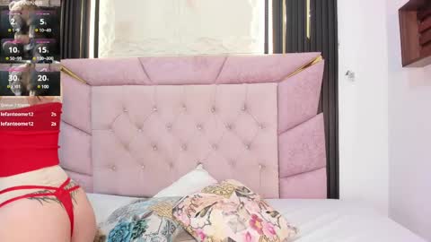 Laurem online show from February 14, 7:54 pm