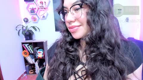 Snapshot of lauren_afrodita chatting on December 6, 4:58 am Im Lauren independent model online show from December 6, 4:58 am