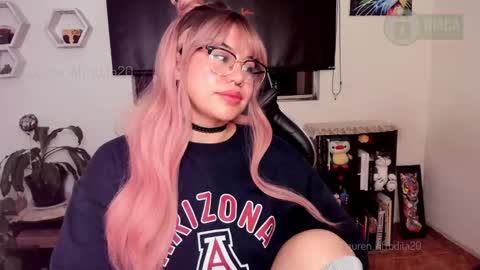 Snapshot of lauren_afrodita chatting on September 25, 4:27 am Im Lauren independent model online show from September 25, 4:27 am