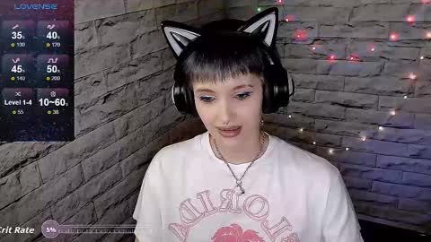 Eva online show from October 2, 5:53 pm