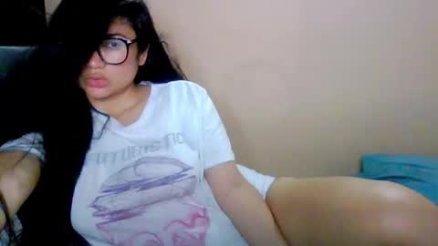 onlyfan laureng7 - 7 laureng2 online show from October 3, 4:48 pm