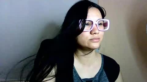 onlyfan laureng7 - 7 laureng2 online show from May 23, 5:06 pm
