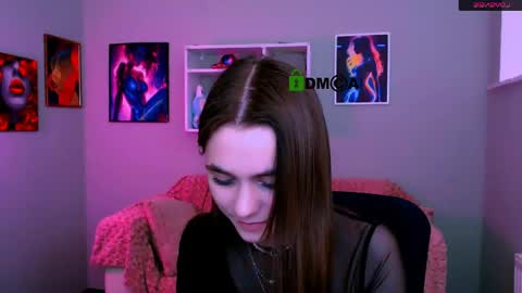 Laure online show from April 17, 1:03 pm