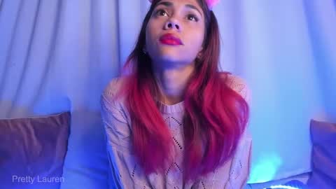 Lauren online show from October 30, 4:03 am