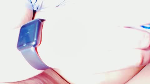 laura online show from December 26, 5:58 am