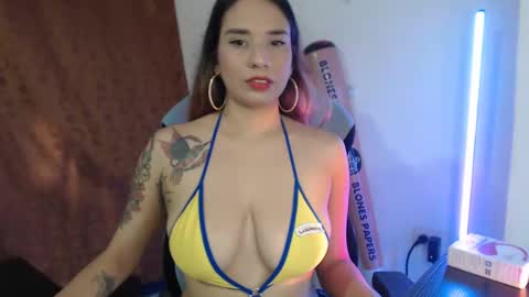 Lauren online show from February 20, 9:53 pm