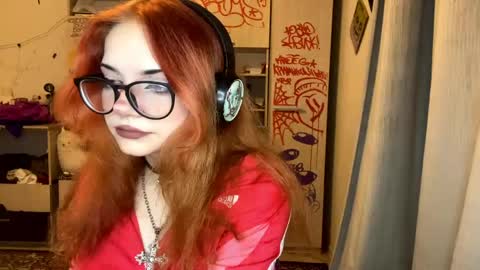 Eva online show from May 27, 10:51 pm