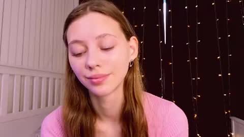 Kate online show from June 18, 9:09 am