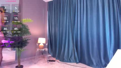 Laura online show from February 5, 7:46 am