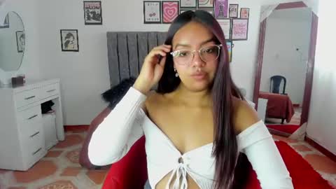 lauu7 online show from July 15, 3:50 pm