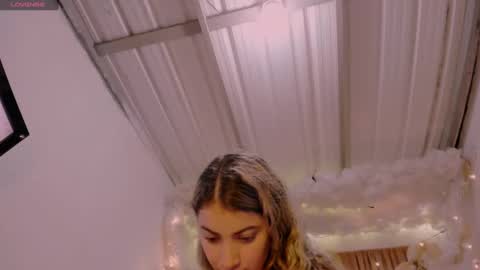 Lauu G online show from December 31, 3:55 am