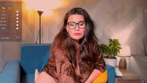 Laverna online show from December 12, 6:14 am