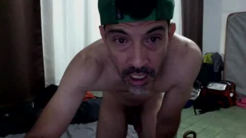 Snapshot of lavish_couple chatting on February 28, 6:25 am JOHN HOLMES JR online show from February 28, 6:25 am