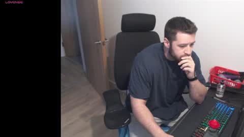 lawyerstud online show from April 17, 7:06 pm