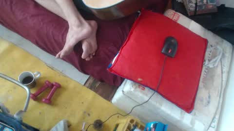 Snapshot of laye19 chatting on February 19, 6:54 pm Laye19 online show from February 19, 6:54 pm