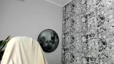 Layla online show from November 11, 6:24 am