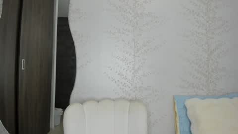 Snapshot of layla_vanegas chatting on December 10, 12:39 am Layla Vanegas online show from December 10, 12:39 am