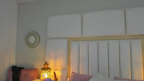 Lau online show from April 1, 7:00 pm