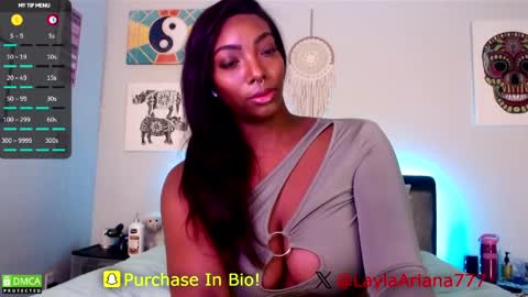 LaylaAriana online show from March 26, 2:50 am