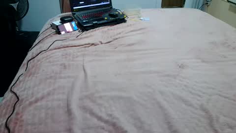 kelly online show from March 9, 2:50 am