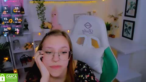 layriantavee online show from February 26, 1:30 pm