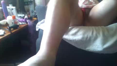 Snapshot of layththelion chatting on February 17, 9:08 pm Layth The Lion online show from February 17, 9:08 pm