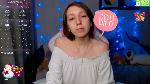 Snapshot of leah__gotty chatting on December 28, 5:57 pm Leah  Gotty online show from December 28, 5:57 pm