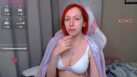 Snapshot of leah__gotty chatting on October 6, 8:50 pm Leah  Gotty online show from October 6, 8:50 pm